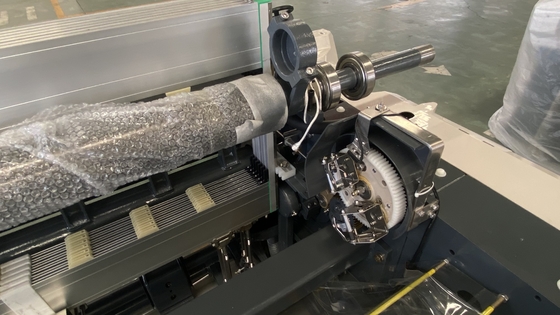 Υψηλής ταχύτητας 1000RPM προβολών ύδατος αργαλειών υφάσματος μηχανή που χρησιμοποιείται υφαντική για την ύφανση του υφάσματος