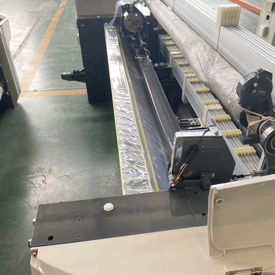 Ενιαία ακροφυσίων Shuttleless υφαίνοντας μηχανή υψηλής ταχύτητας αργαλειών 3.8kw αέρα αεριωθούμενη