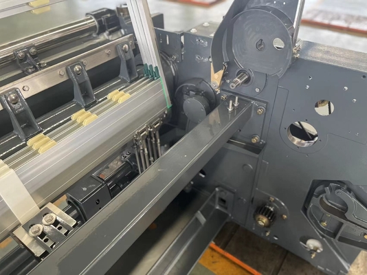Διπλή ταχύτητα Sulzer 1000RPM μηχανών ύφανσης προβολών ύδατος ακτίνων υφαντική