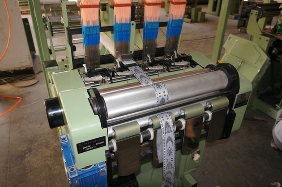 Dobby που ανοίγει Jacquard υφαίνοντας μηχανών 4.5KW προβολών ύδατος 360cm τον ηλεκτρονικό αργαλειό
